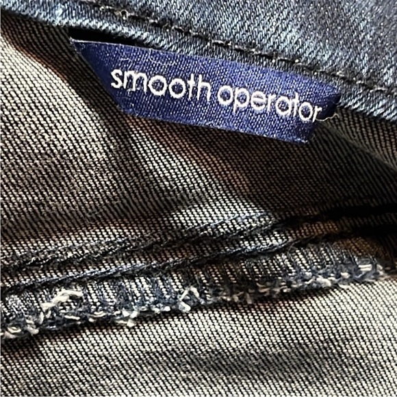 Bandolino Smooth Operator Blue Jeans - Picture 4 of 11